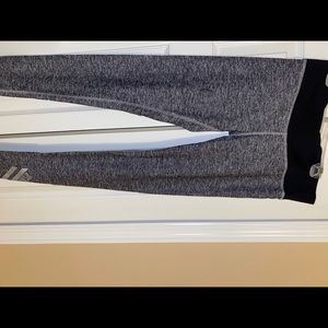 Heather grey pink yoga leggings size xs